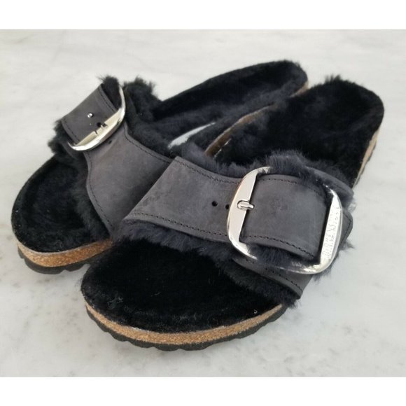 Birkenstock Madrid Big Buckle Black Oiled Leather Shearling Size 38 Narrow - Picture 2 of 6